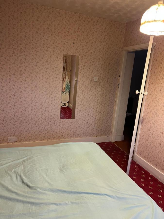 Whitby Road House Apartman Canvey Island Kültér fotó